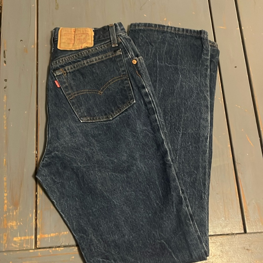 Beautiful Vintage Levi’s Button Fly Jeans High Rise Made in US 30 X 36